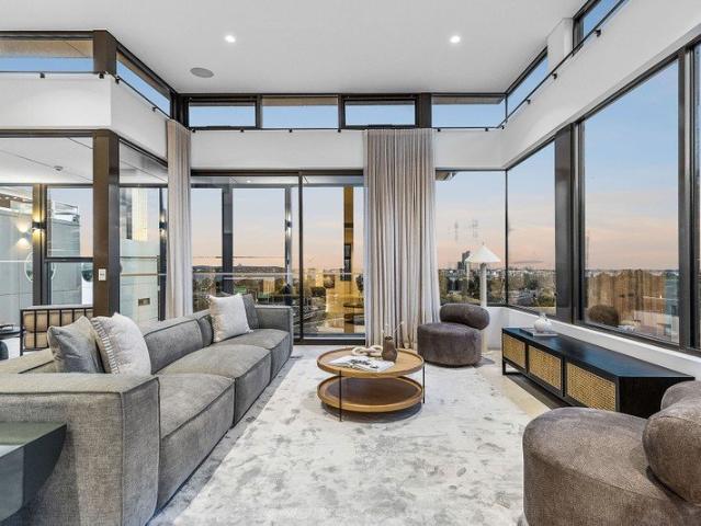 A Landmark Penthouse Above Kings Park with Unrivalled Rooftop Luxury
