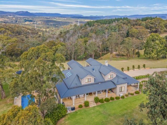 A Landmark Rural Estate of Unrivalled Scale, Luxury & Views