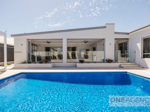 A LANDMARK RESIDENCE IN DIANELLA'S PRIZED GOLDEN TRIANGLE
