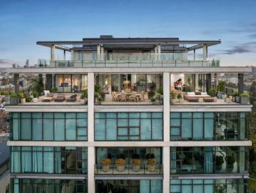 A Landmark Residence of Unrivalled Luxury and City Prestige