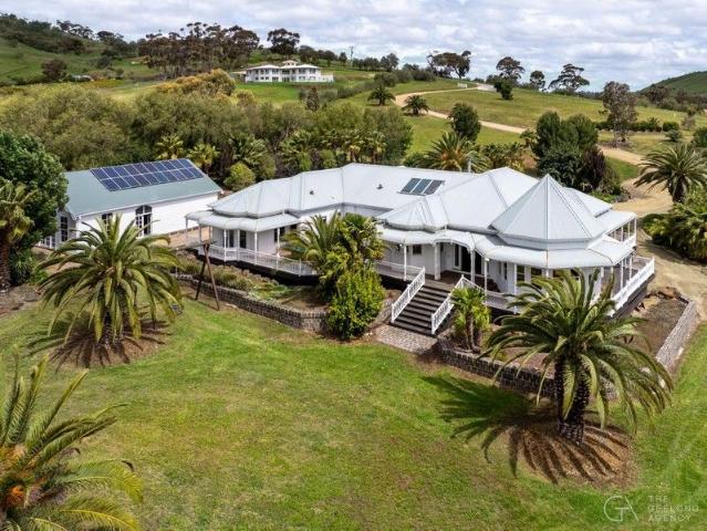 A landmark Victorian estate on almost 10 acres with absolute river frontage