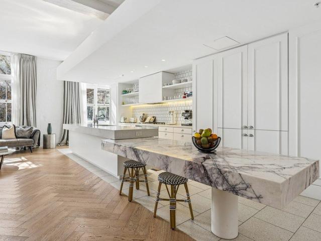 A Landmark Warehouse Apartment in the Heart of Surry Hills