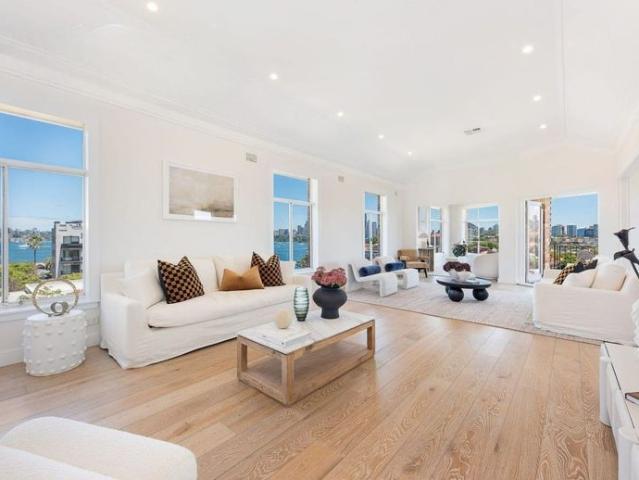 A Landmark Waterfront Residence of House Like Luxury with Iconic Sydney Harbour Views
