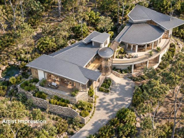 A Landmark 12 Acre Estate Offering Unrivalled Privacy & Breathtaking Coastal Panoramas