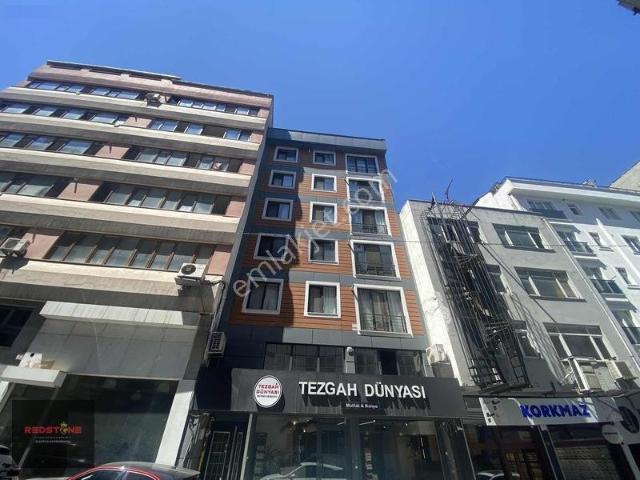 Çağlayan'da Metrobüse 2 Dakika | 2+1 Satılık Daire