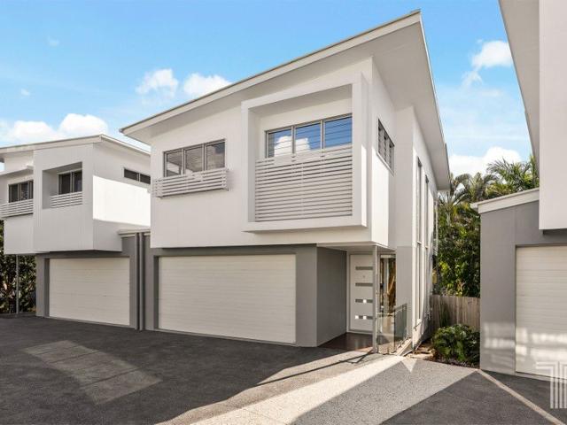 A Leading Rolle in Low Maintenance Living