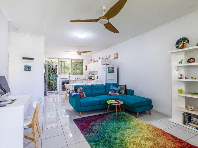 A Leafy Nightcliff Retreat Moments from the Coast