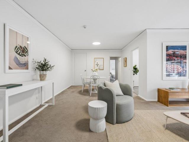 A Leafy Address with Effortless Appeal
