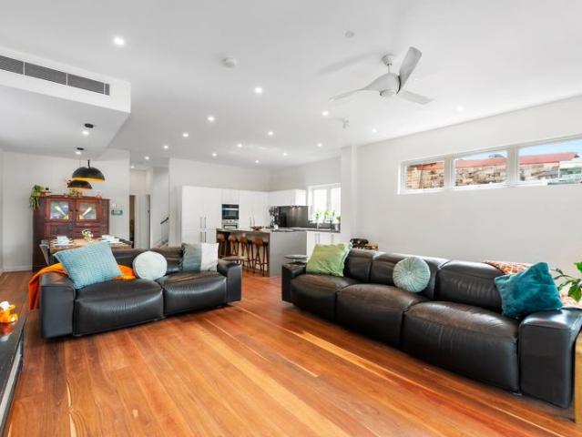 A Leafy Family Haven With Pool & Rear Lane Access To Secure Parking