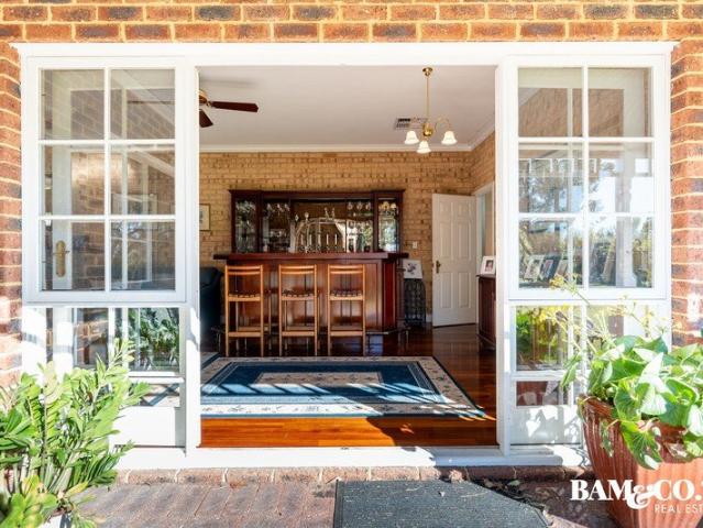 A Legacy Estate, 37 Years in One Family First Time Offered