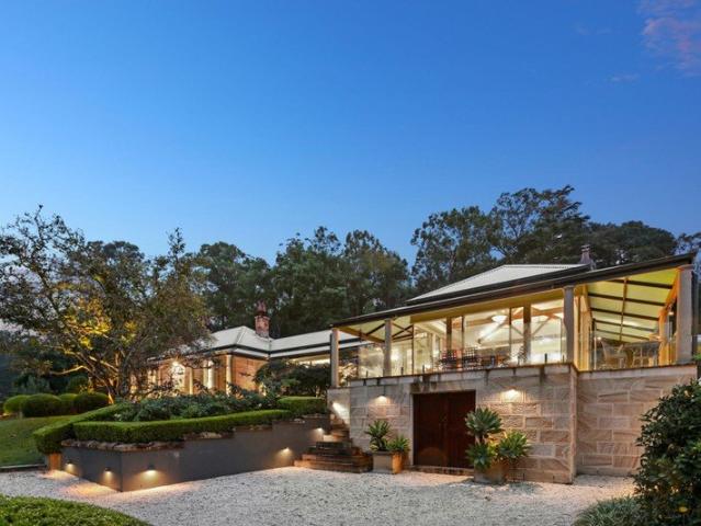 A Legacy Estate at the Heart of the River
