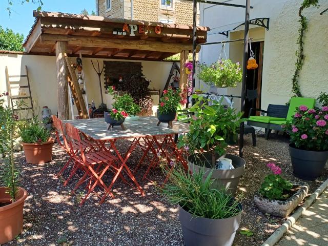 À Lens Lestang, maison 175 m2 avec dépendances ! 175m² Lens Lestang