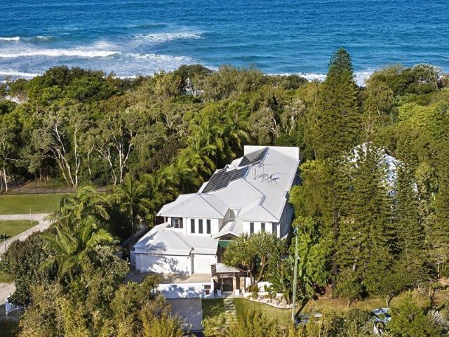 A lifetime by the sea…