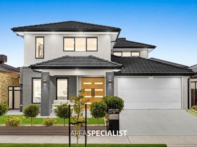 A Lifestyle of Comfort & Convenience in a Modern Family Home