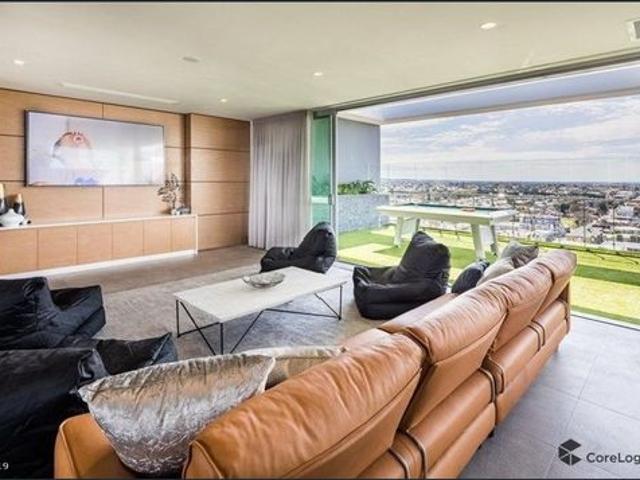 A Lifestyle Second to None – Unfurnished 2x2 Apartment
