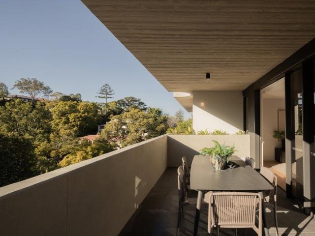 A Limited Collection of Private Highgate Hill Residences