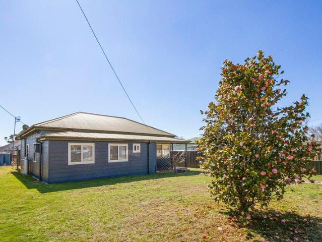 A little Gem in Uralla