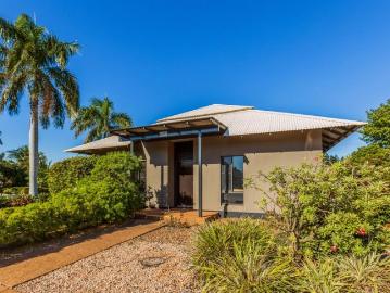 Rare Residential Villa at The Oaks Cable Beach