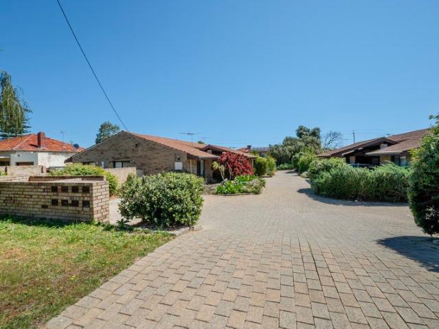 A Low Maintenance Lifestyle in a Thriving Location