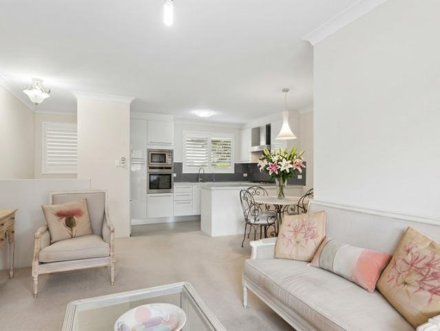 A low maintenance lifestyle in the heart of Cottesloe