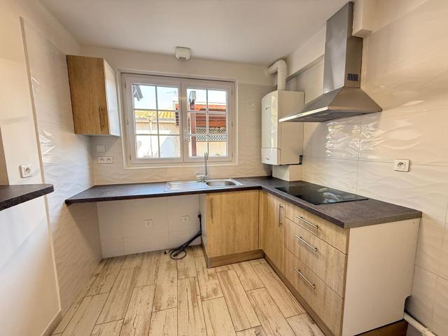 A LOUER MURET Appartement T3 de 57 m² avec cuisine équipée, jardin et cour G1333