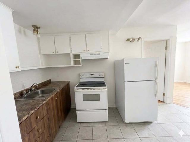 À Louer: Magnifique 3 ½ – Disponible 1e