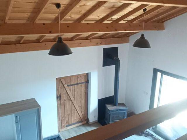 A LOUER Maison 80m2 avec grande terrasse a La chapelle St Florent