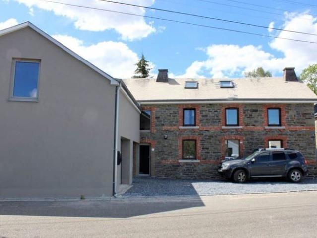 A LOUER MAISON