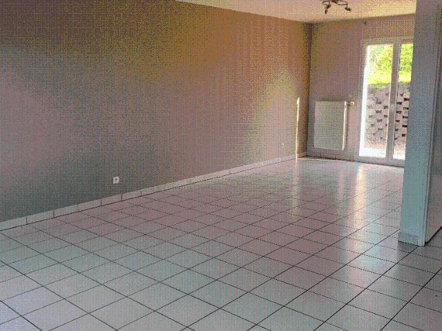 A LOUER MAISON 3 CHAMBRES GARAGE