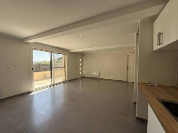 louer Maison à Alpes - Terrasse