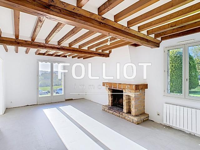 A LOUER ! MAISON T3 de plain pied sur sous sol complet à VERNIX !