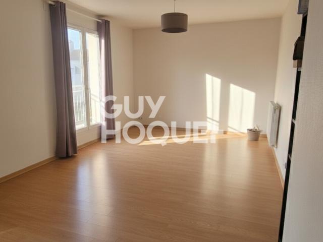 A LOUER MAISON T4 85 m² ARENES JARDIN GARAGE OUVERT A LA COLOCATION