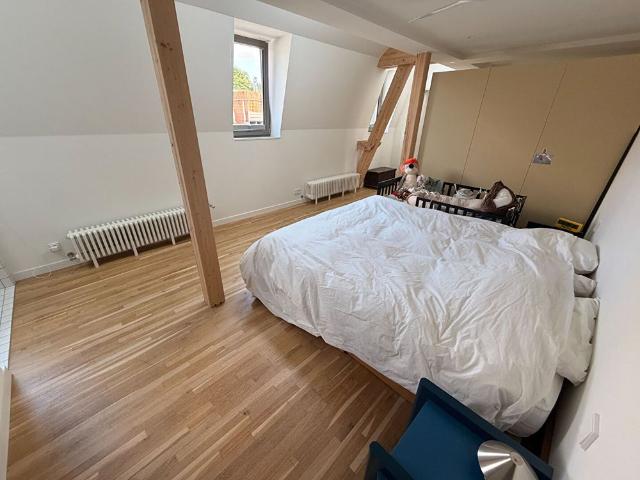 À LOUER – Maison T4 bis type loft de 232 m², Rue Léonard Danel – VIEUX LILLE réf 1581