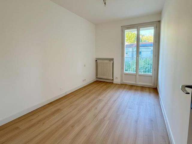À Louer: Maison T5 avec Jardin à Pinsaguel Produit Rare