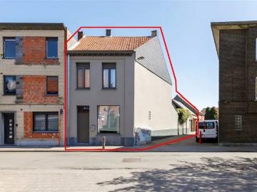 Geschakelde Woning te huur in Turnhout - Parkeerplaats