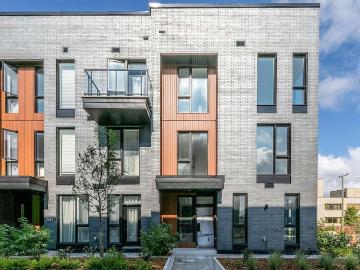 House to rent in Le Plateau Mont-Royal - Parking