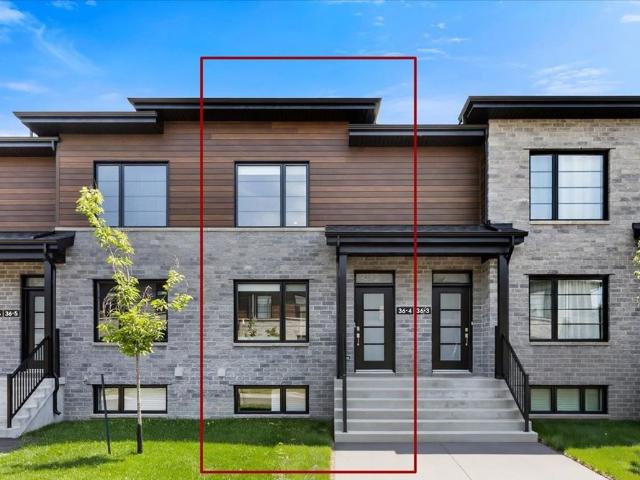 À louer / Maison à étages