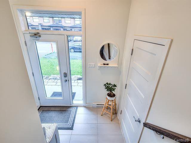 À louer / Maison à étages