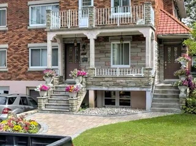 À louer / Maison à étages