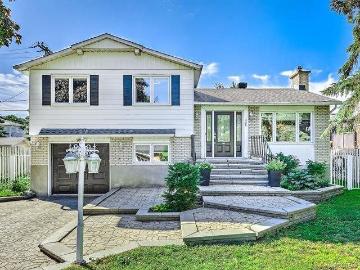 House for rent in T, Brossard