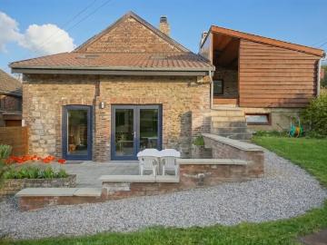 4540, Arrondissement de Huy, Wallonie