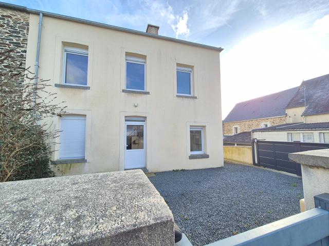 A LOUER Maison ancienne atypique rénovée 50180 Agneaux 3 chambres 80.90 m2