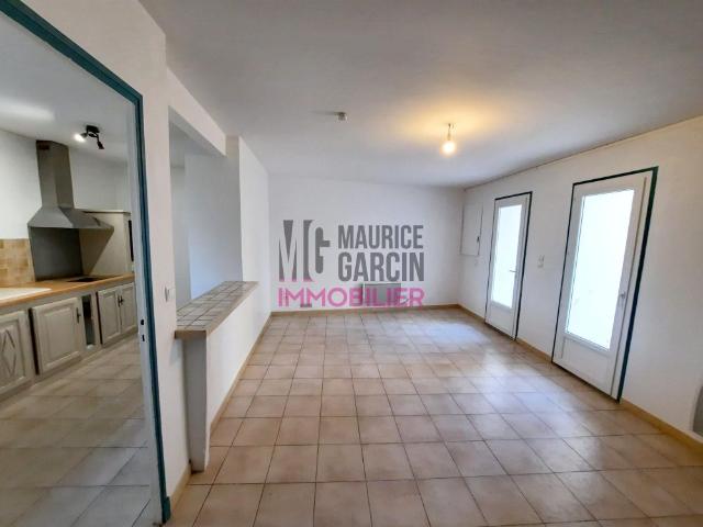 A LOUER MAISON CARPENTRAS 4 pièce s 96.09m2