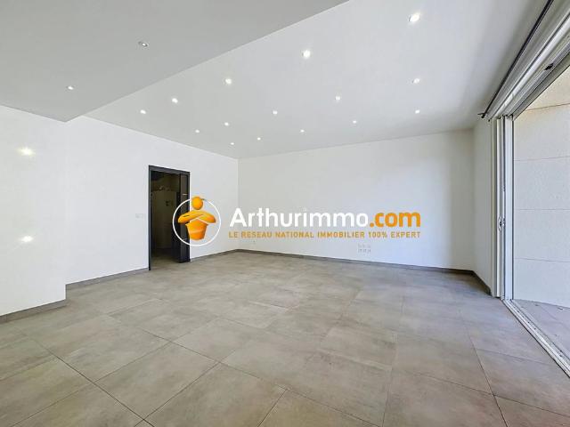A LOUER Maison dauphinoise rénovée – 4 chambres – Montbernier