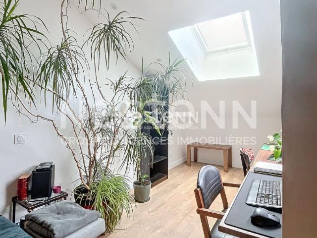 A louer Maison de 3 pièces meublée CHAMPLAN 80m² avec 100m² de garage et atelier