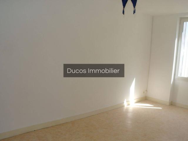 A louer maison de ville à Marmande avec terrasse