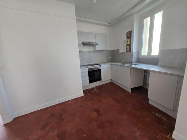 A louer Maison de ville Chambry 114 m2 avec jardin