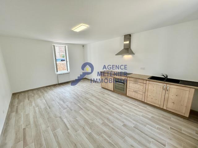 À LOUER Maison de caractère de 110 m2 au cœur de Saint Prix