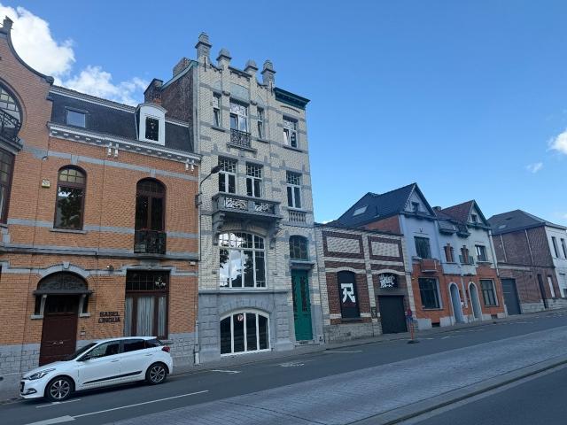 à louer Maison de maître Tournai Rue de Barges