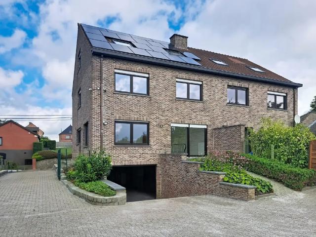 à louer Maison Duisburg Hulststraat